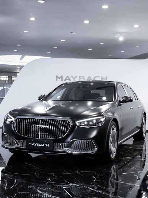 深圳52岚图汽车的售后服务让用户无忧出行，迈巴赫未来的豪华车趋势